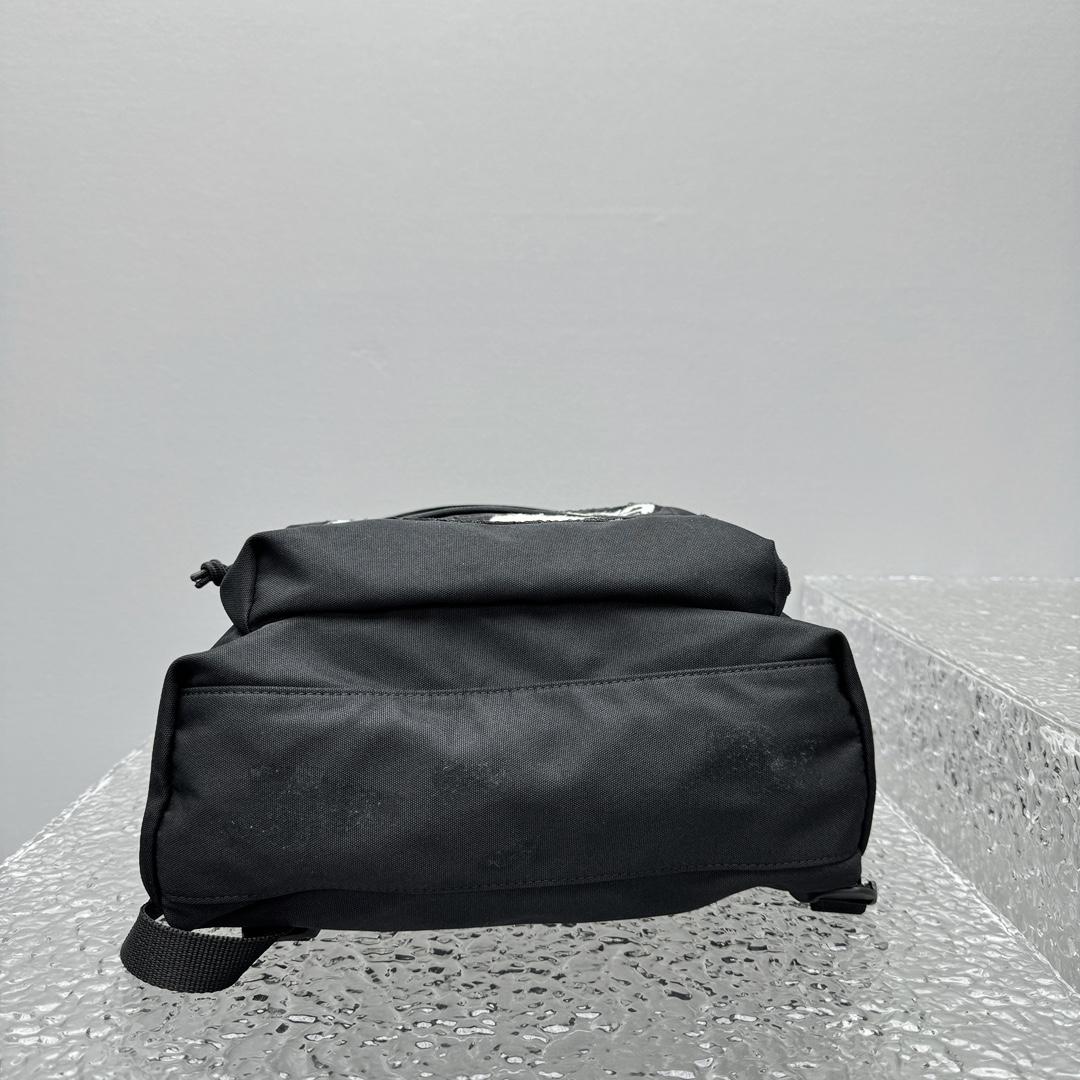 Balenciaga Explorer Patched Backpack   32x9x 47cm - EUR FASHION