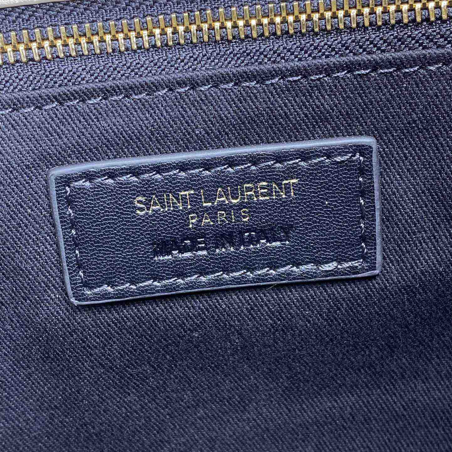 Saint Laurent Cassandre Large Envelope Pouch In Lambskin - EUR FASHION