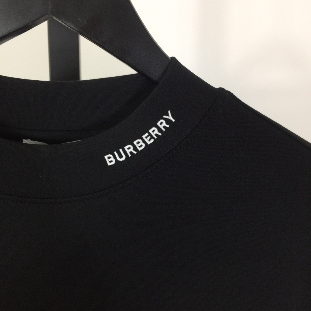 Burberry Logo Long Sleeve Tee - EUR FASHION