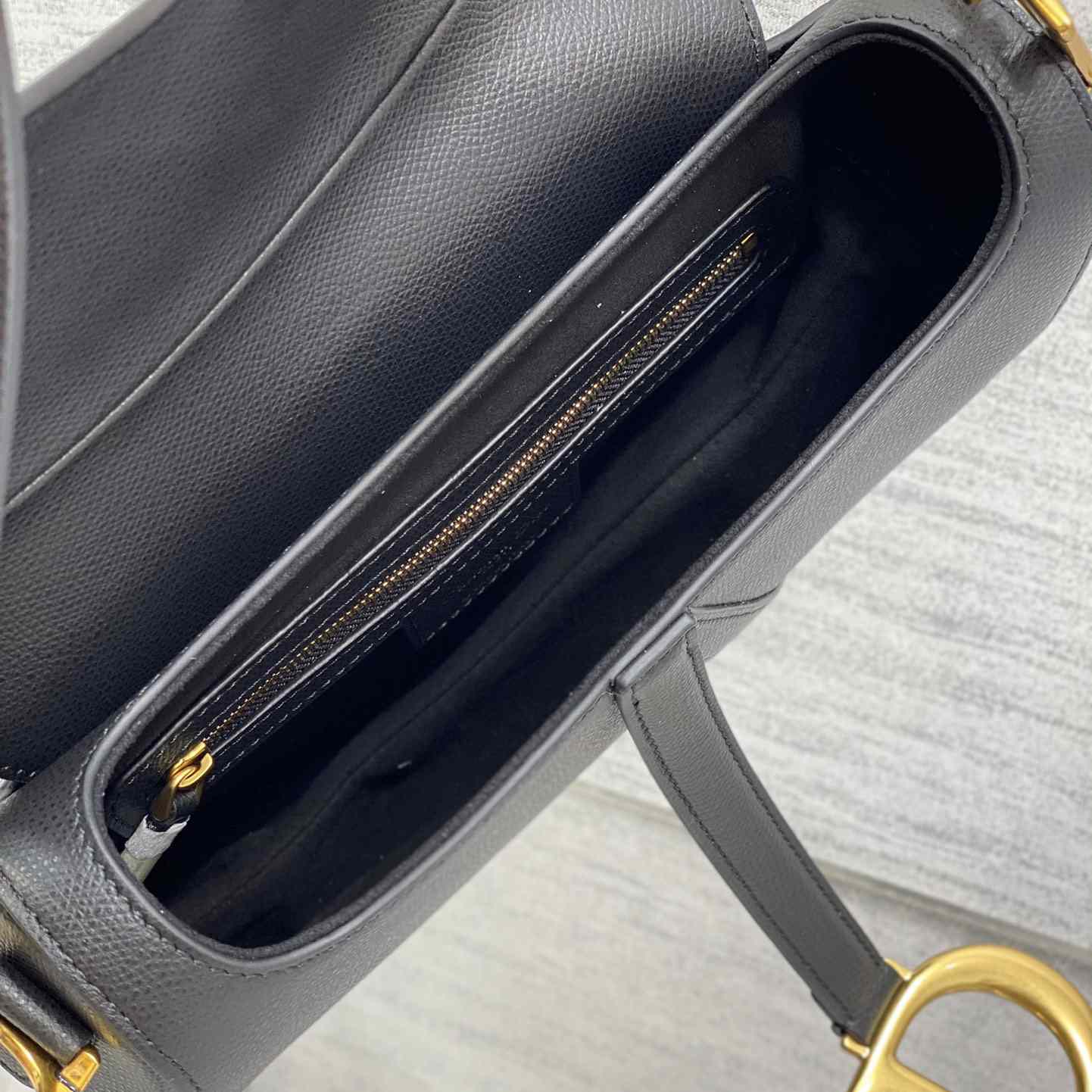 Dior Saddle Bag    24×6×18cm - EUR FASHION