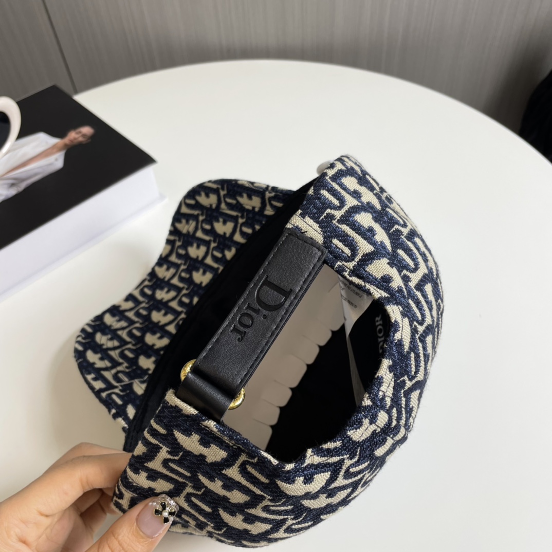 Dior Oblique Cap - EUR FASHION