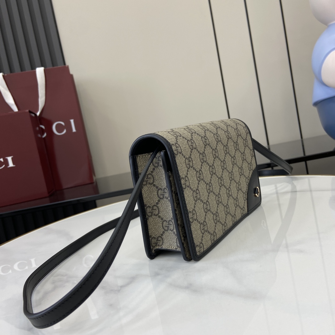 Gucci GG Emblem Super Mini Shoulder Bag - EUR FASHION