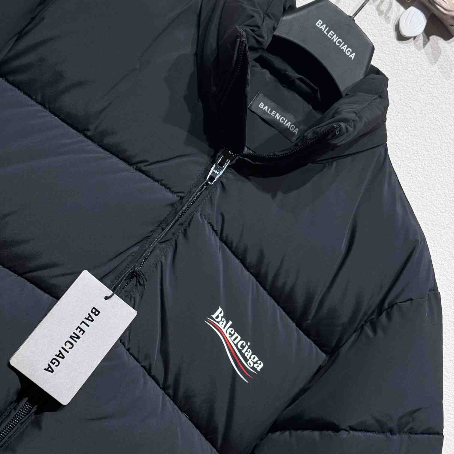 Balenciaga Puffer Jacket - EUR FASHION