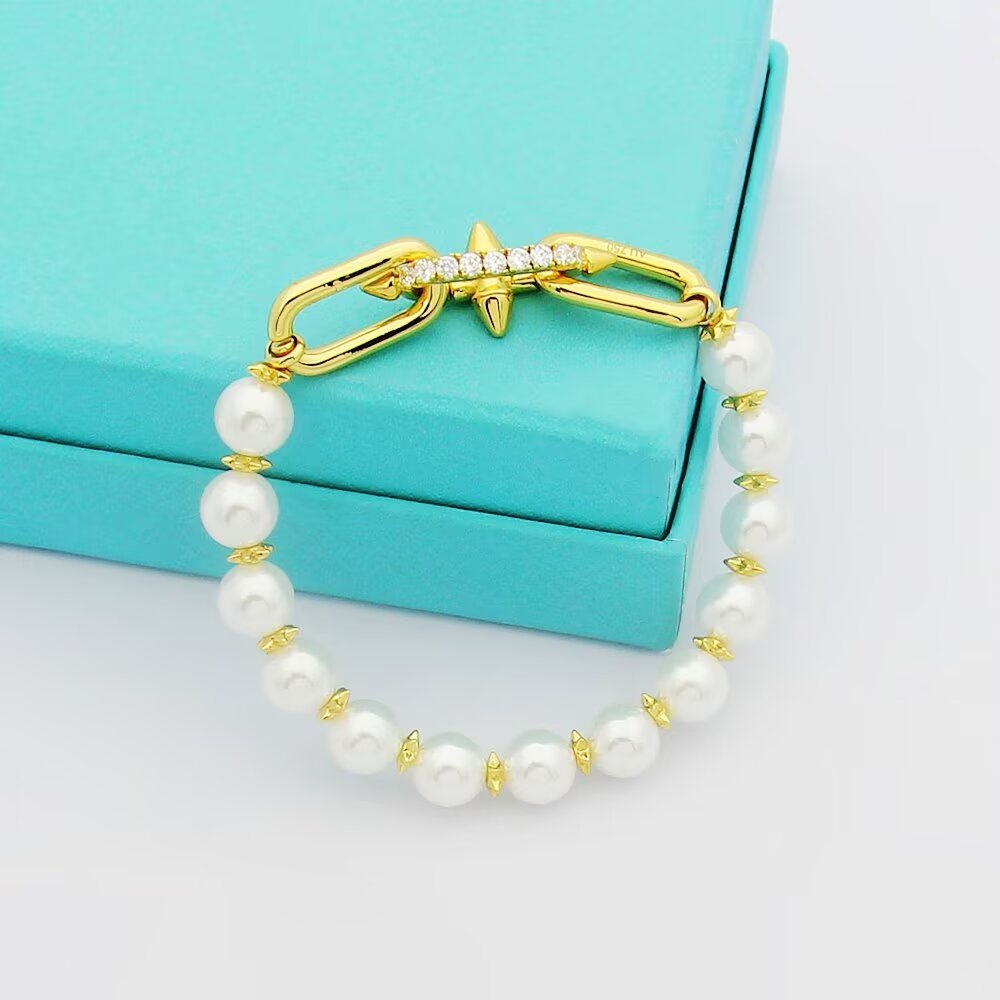 Tiffany & Co. Pearl Bracelet - EUR FASHION