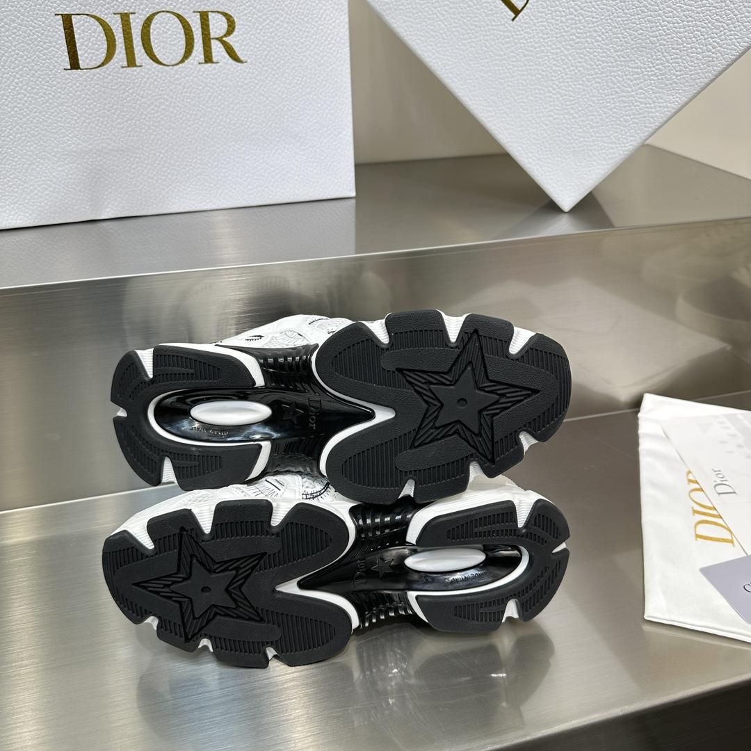Dior Chrono Sneaker   - EUR FASHION