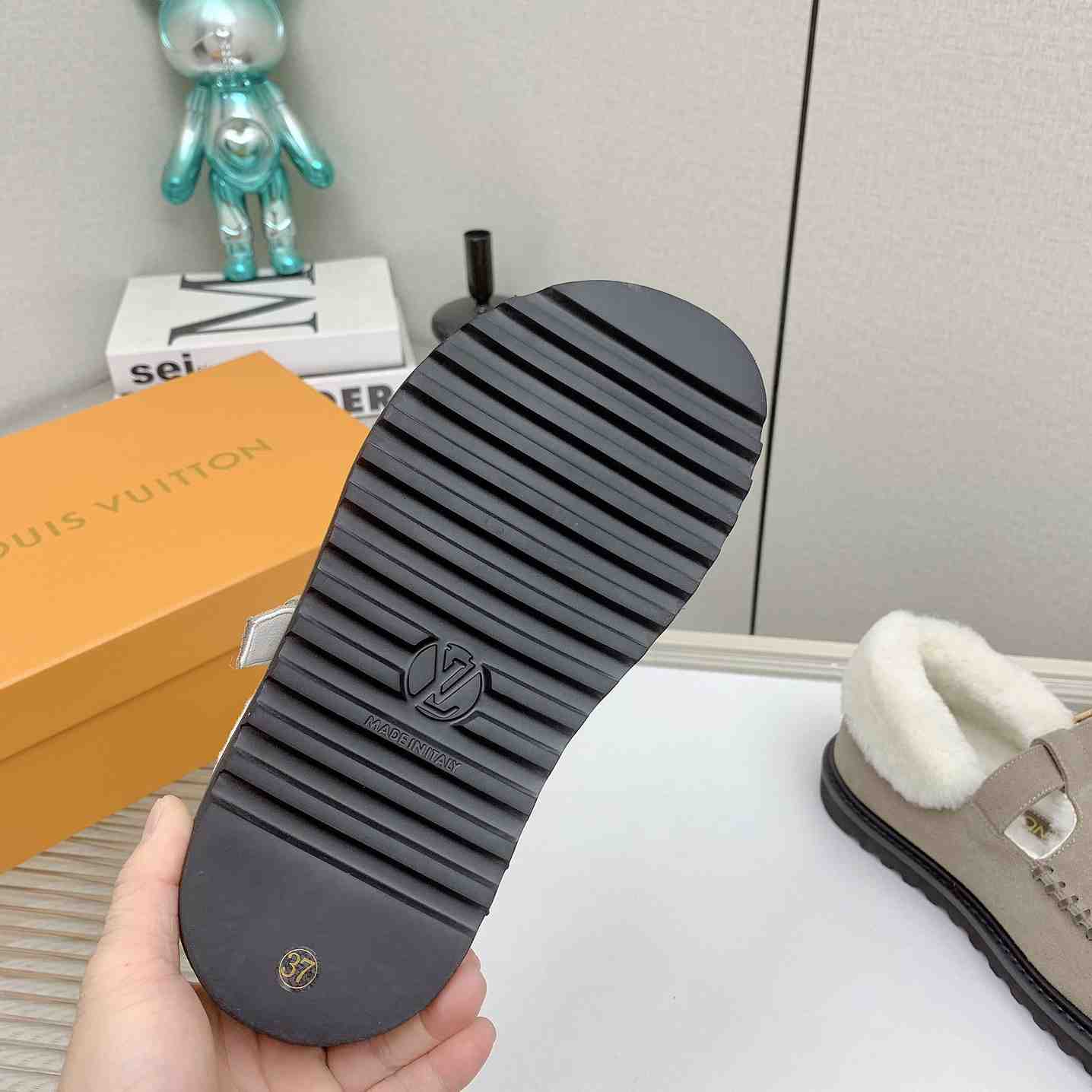 Louis Vuitton Colorado Comfort Mary Jane    - EUR FASHION