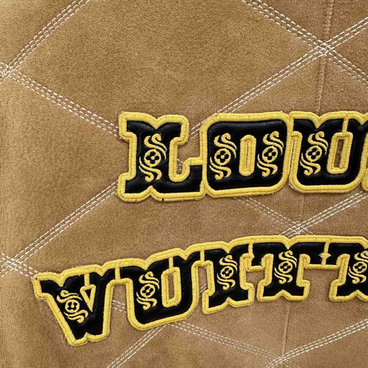 Louis Vuitton Embroidered Shearling Workwear Blouson   1AFXIM - EUR FASHION