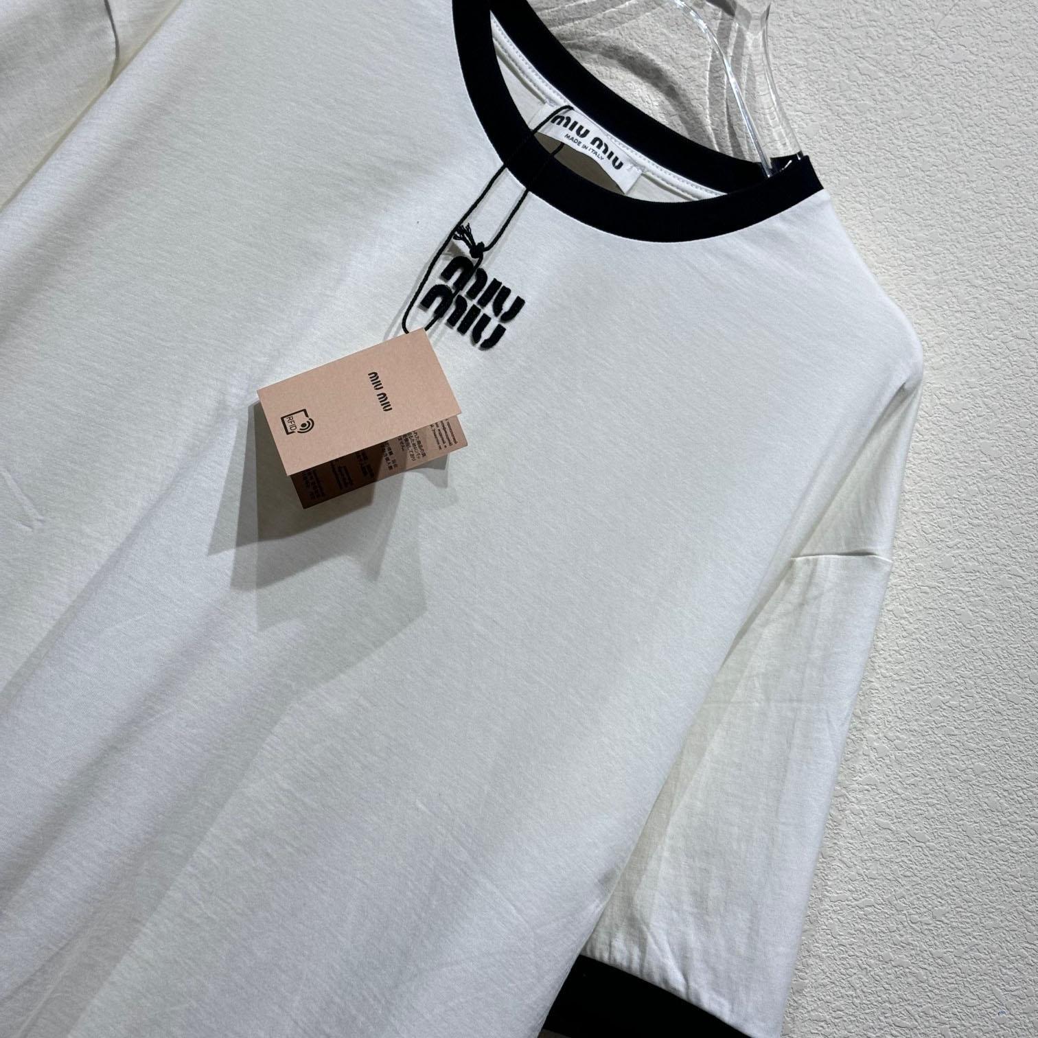 Miu Miu Logo Cotton T-shirt - EUR FASHION