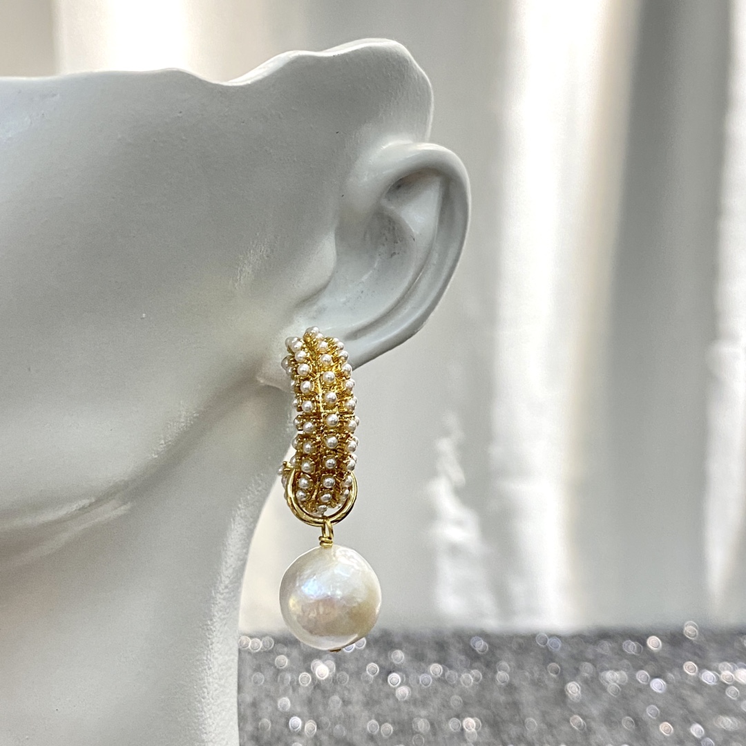 Dior Earrings - EUR FASHION