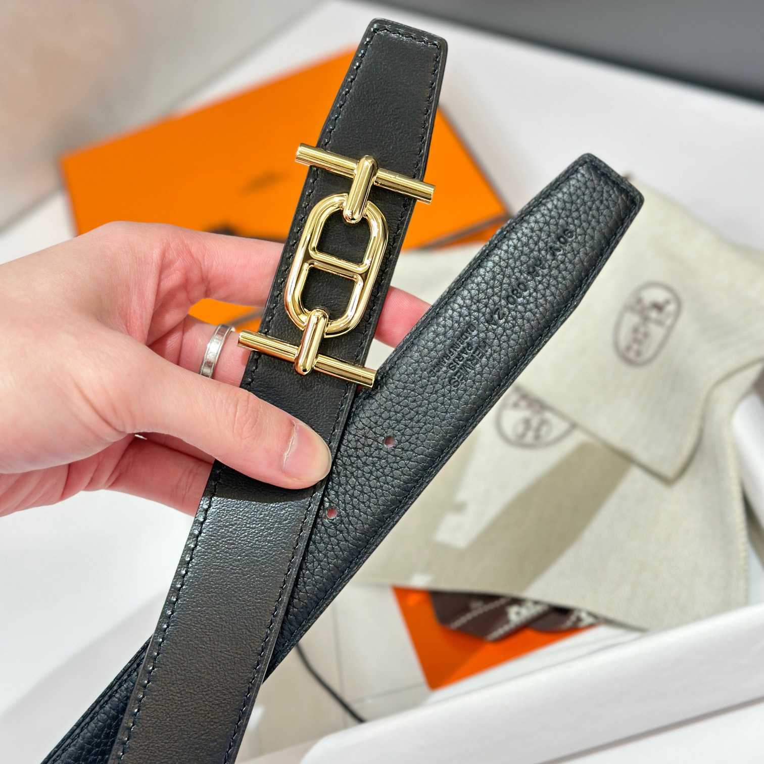 Hermes Ancre Buckle & Reversible Leather Strap 32mm - EUR FASHION