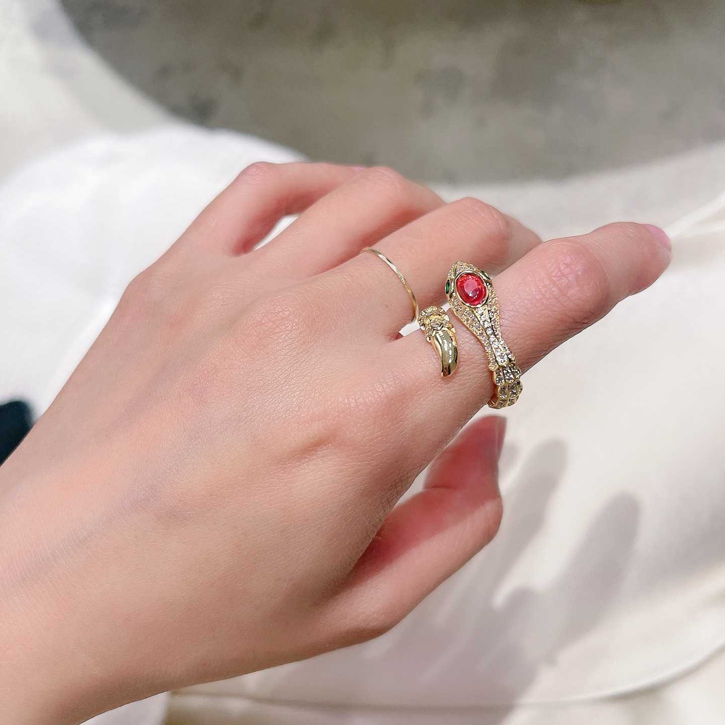 Bvlgari Ring - EUR FASHION