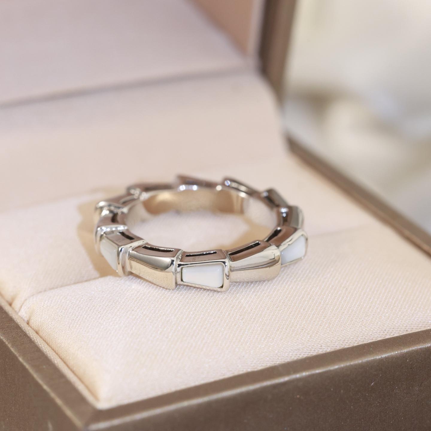 Bvlgari Ring - EUR FASHION