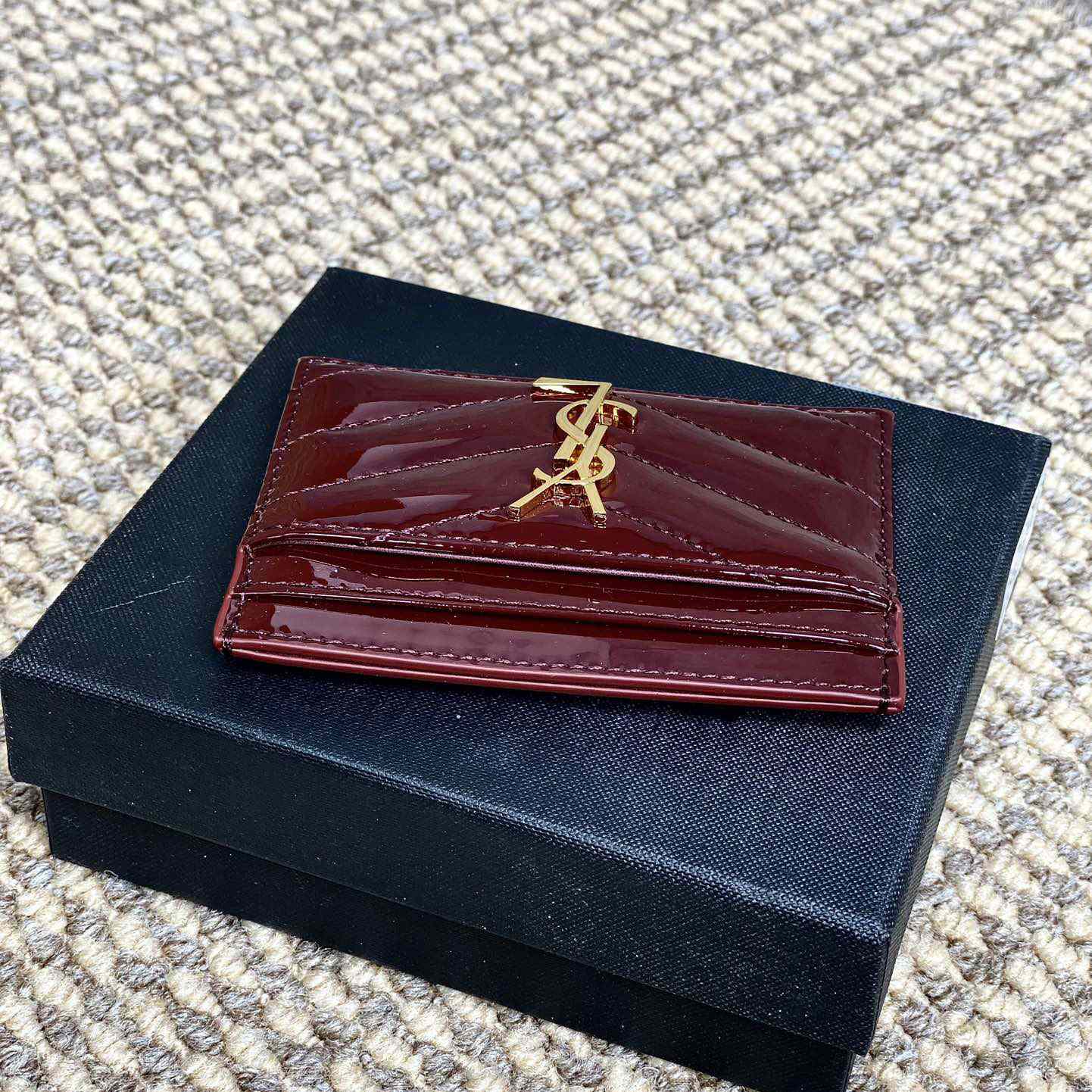 Saint Laurent Cassandre Matelasse Card Case In Patent Leather - EUR FASHION