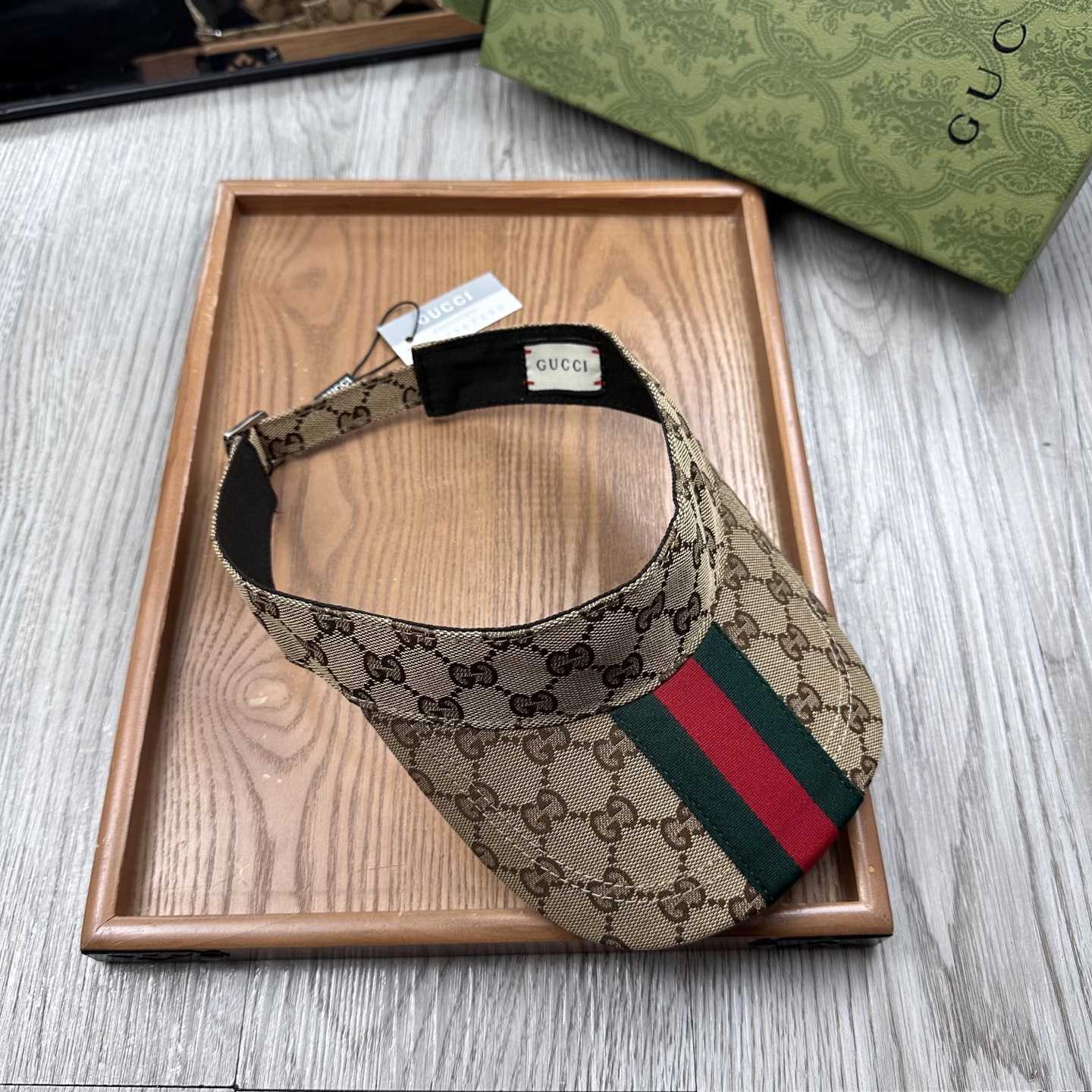Gucci Original GG Canvas Visor With Web - EUR FASHION