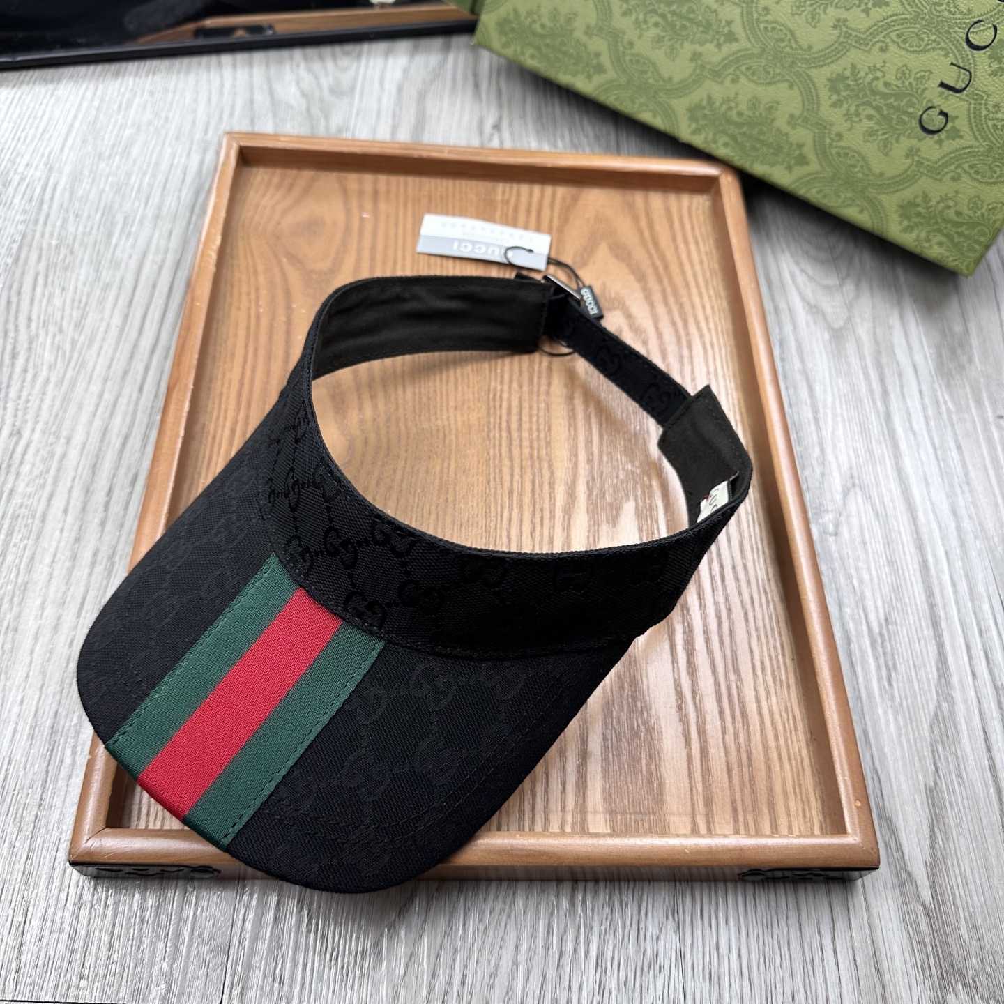 Gucci Original GG Canvas Visor With Web - EUR FASHION