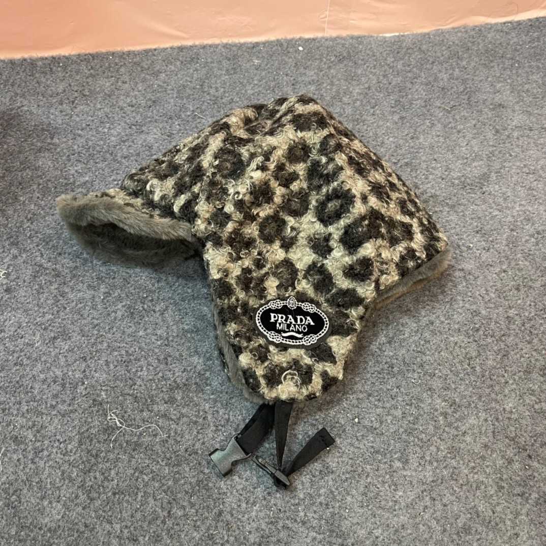 Prada Hat - EUR FASHION