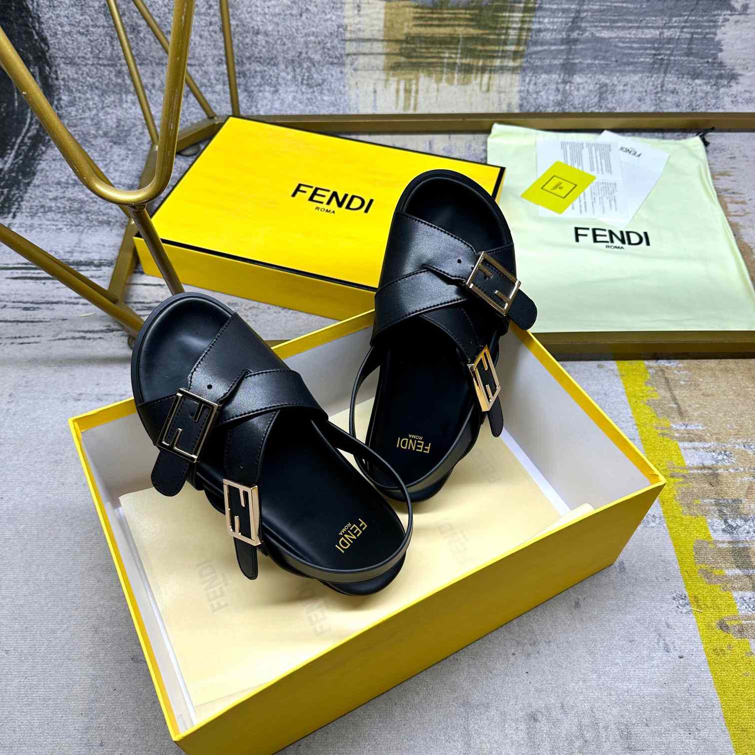 Fendi Feel Black Leather Slides - EUR FASHION