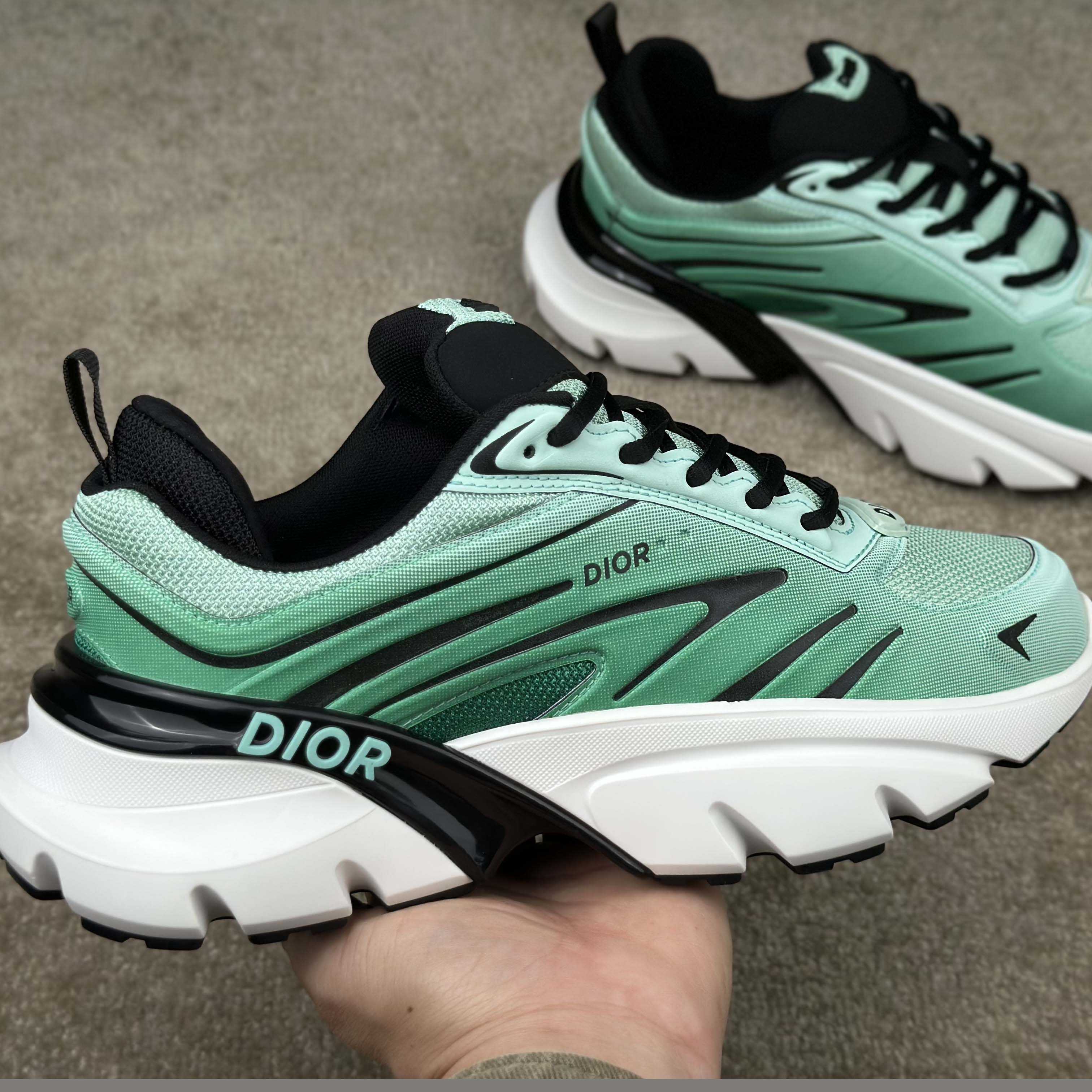 Dior B44 Blade Sneaker   - EUR FASHION