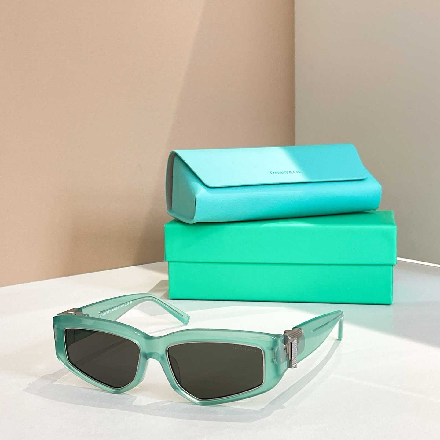 Tiffany & Co. TF4234U Sunglasses  - EUR FASHION