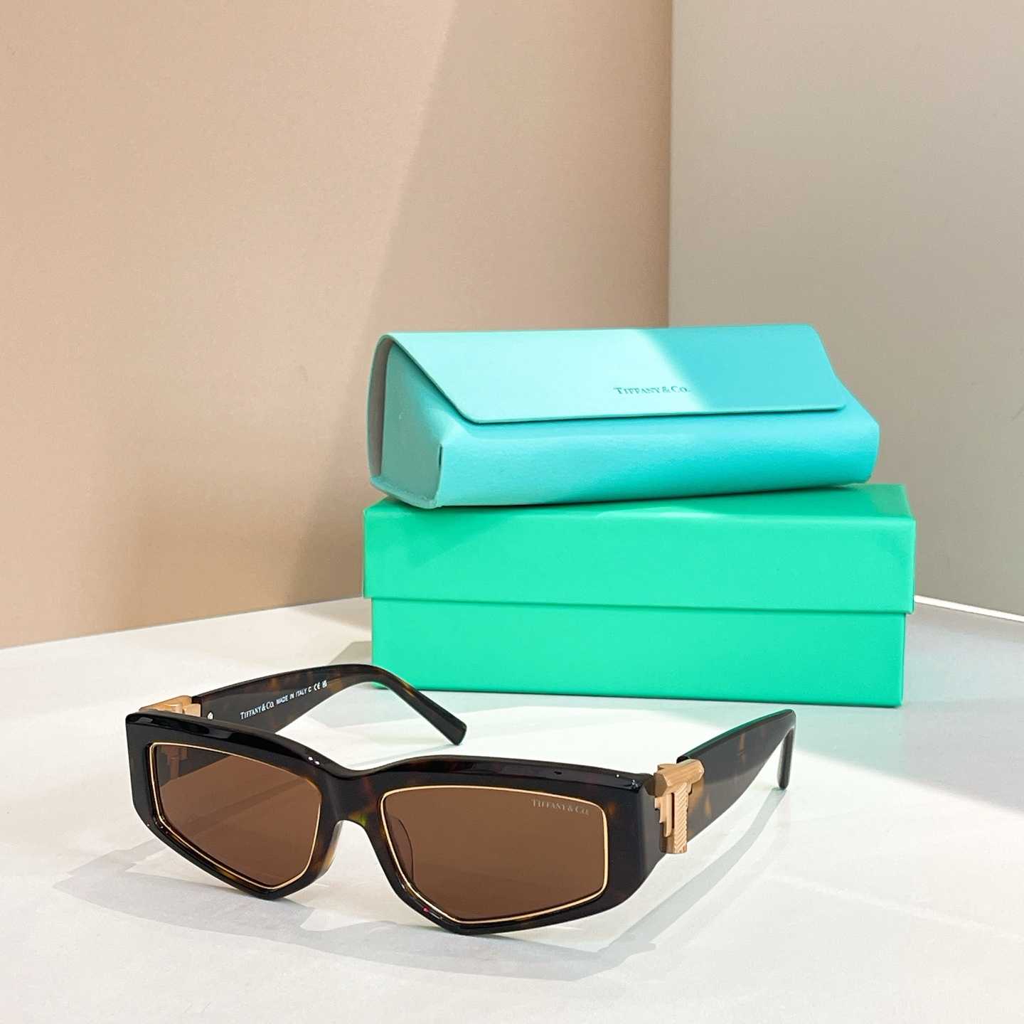 Tiffany & Co. TF4234U Sunglasses  - EUR FASHION