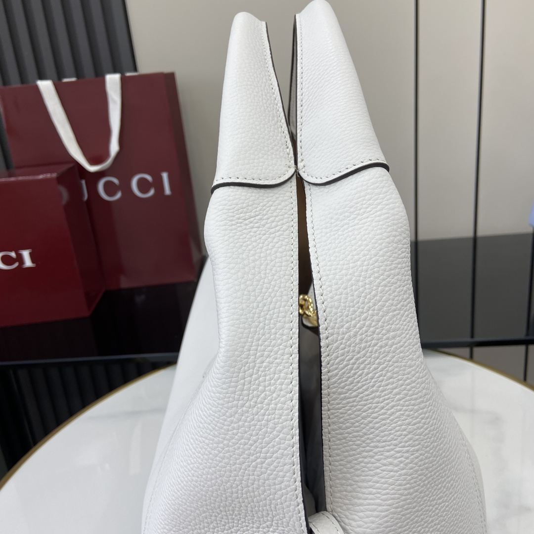 Gucci Softbit Maxi Shoulder Bag - EUR FASHION