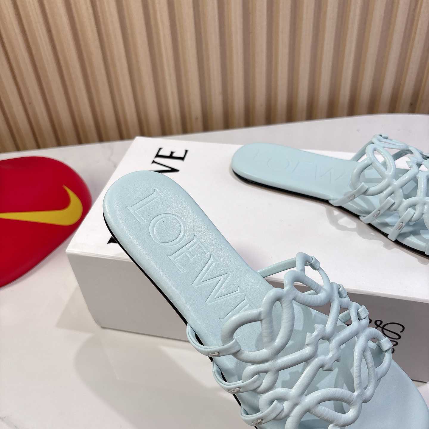 Loewe Petal Anagram Slide In Soft Calfskin  - EUR FASHION