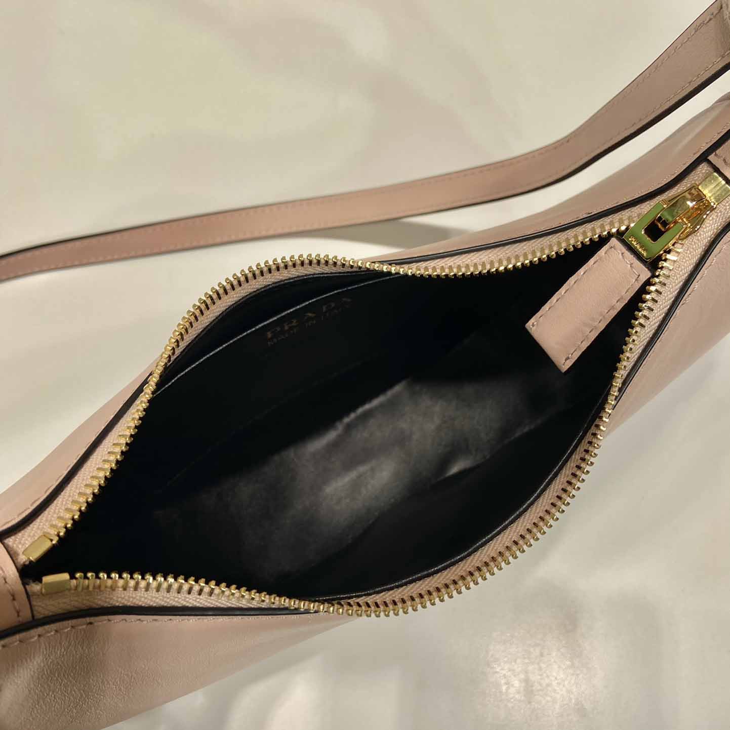 Prada Arqué Small Leather Shoulder Bag - EUR FASHION