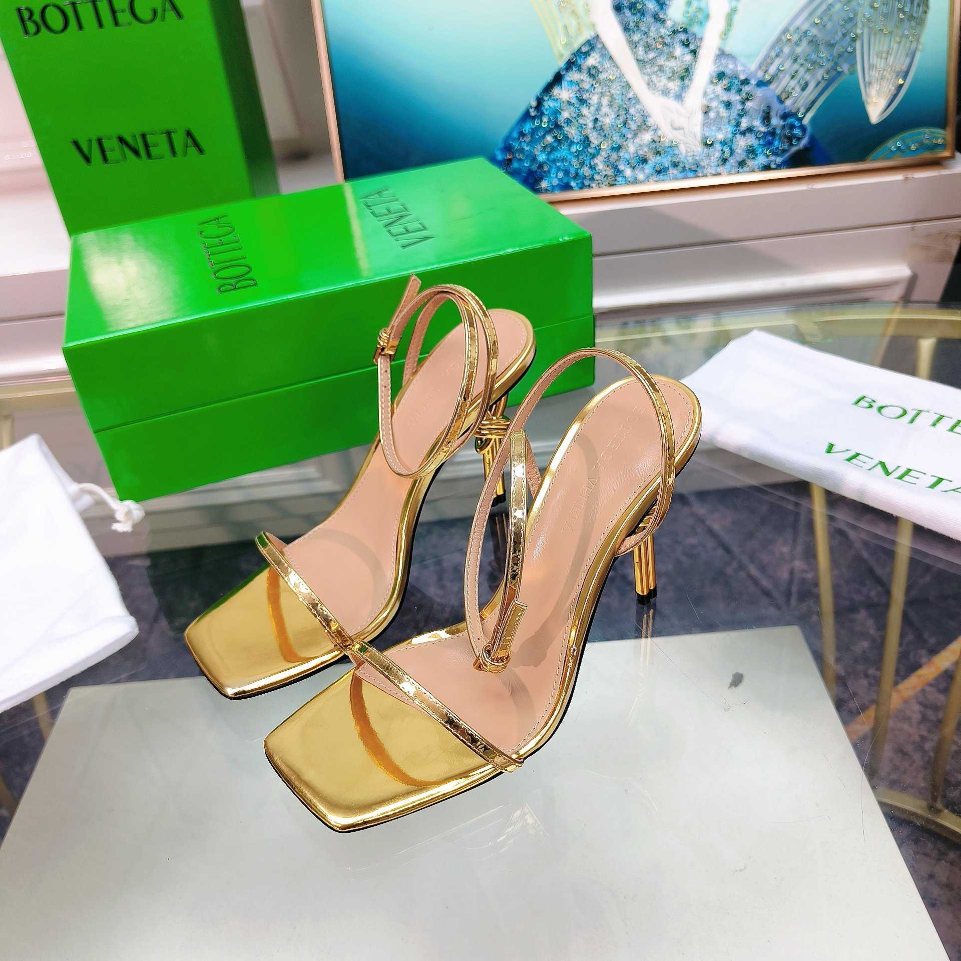 Bottega Veneta Gold Knot Gold Sandals Heels - EUR FASHION
