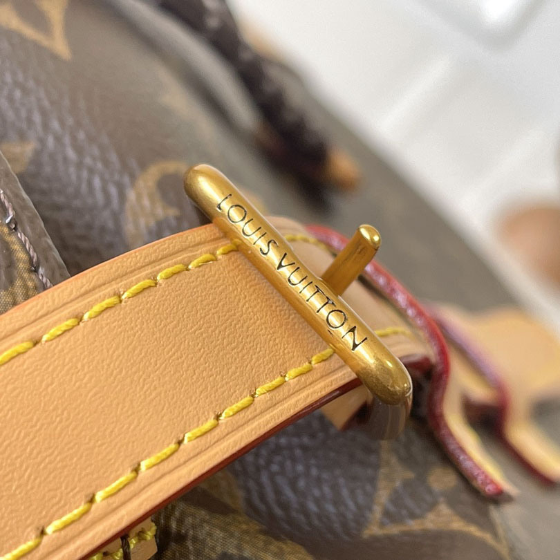 Louis Vuitton Christopher MM   M14038 - EUR FASHION