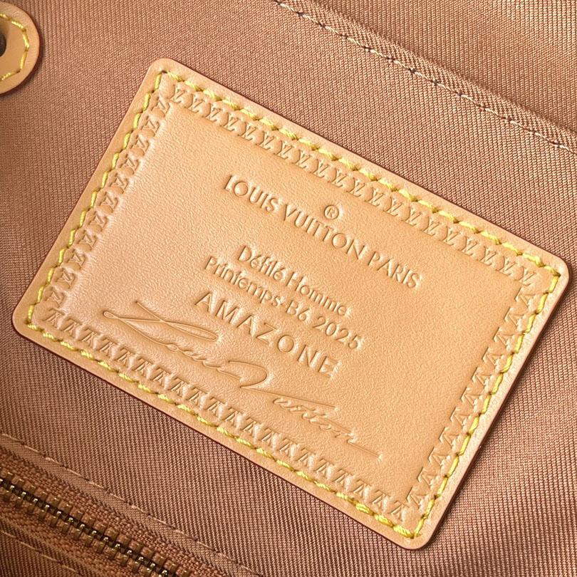 Louis Vuitton Christopher MM   M14038 - EUR FASHION