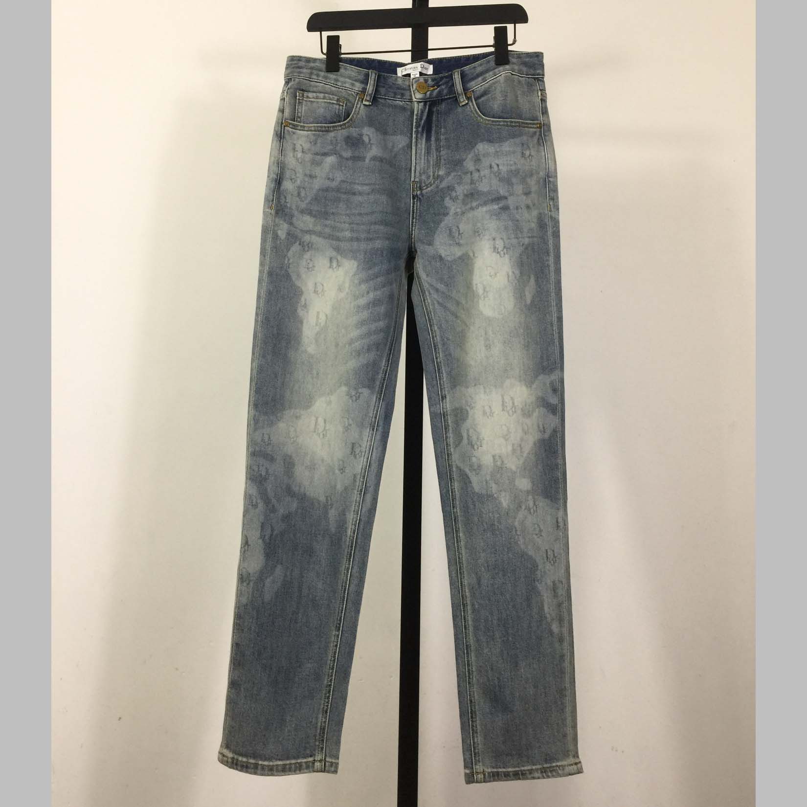  - EUR FASHION