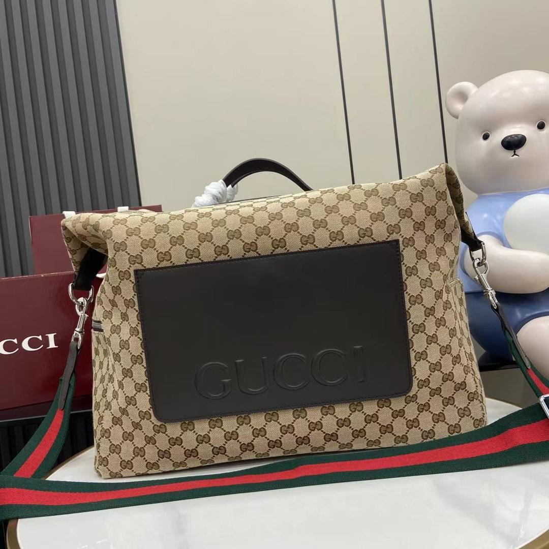 Gucci GG Canvas Medium Duffle Bag - EUR FASHION