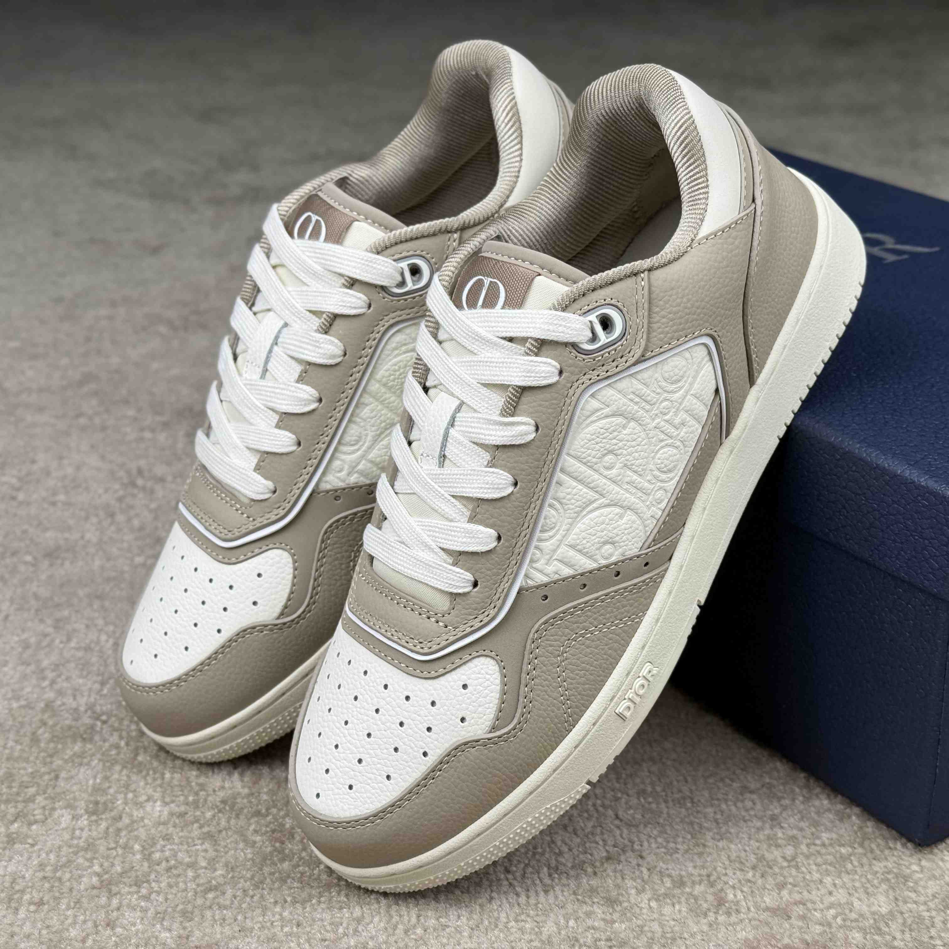 Dior B27 Uptown Low-Top Sneaker  - EUR FASHION