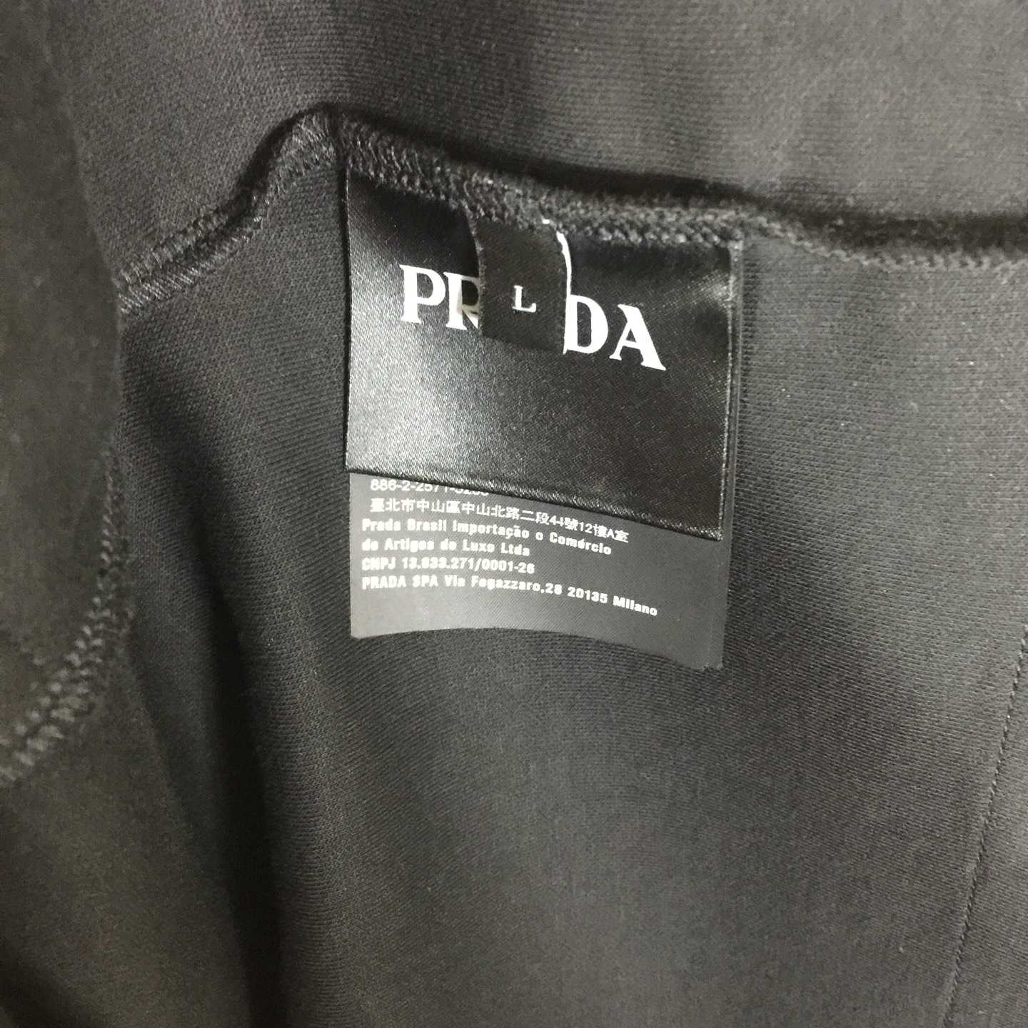 Prada Tee And Short - EUR FASHION