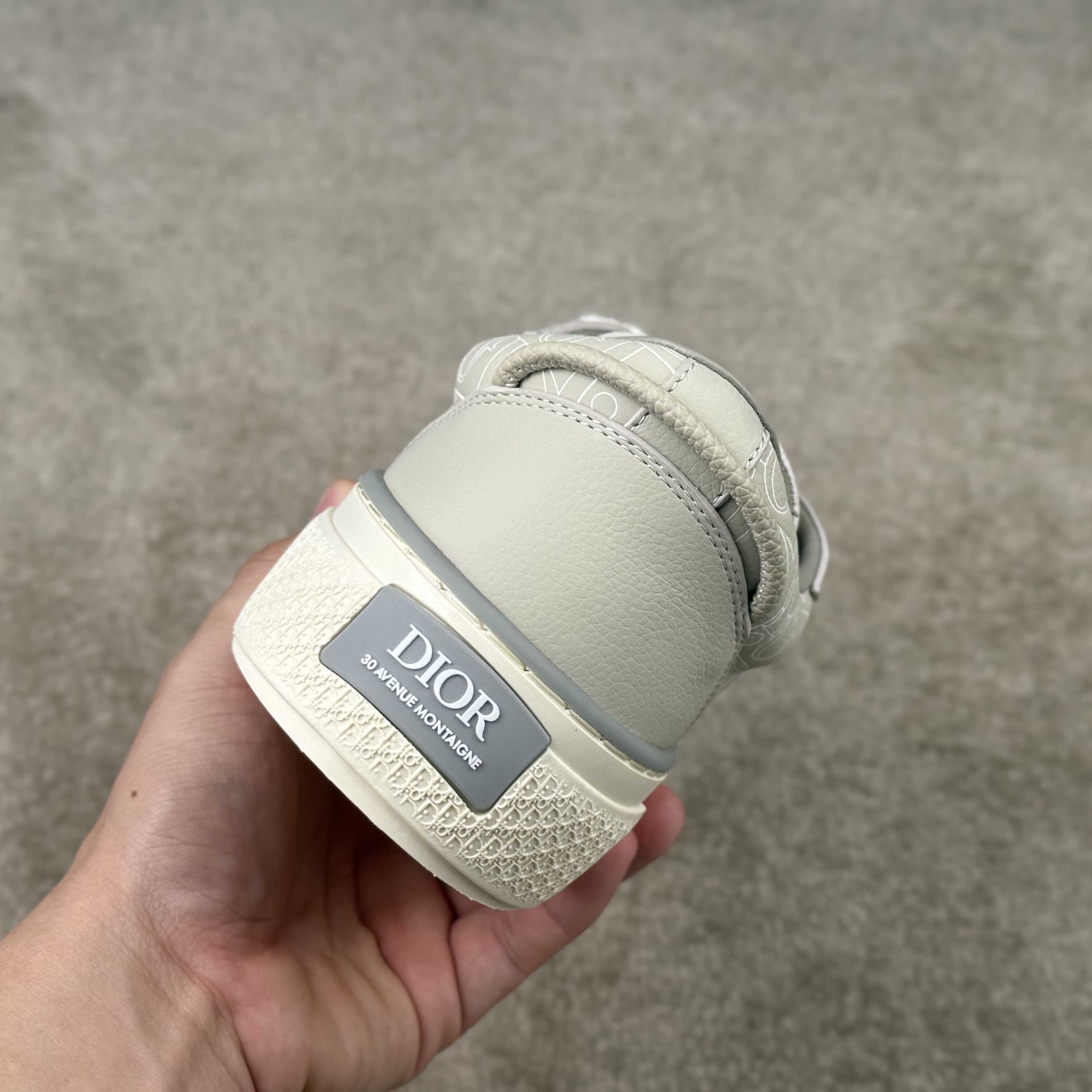 Dior B33 Spin Sneaker  - EUR FASHION