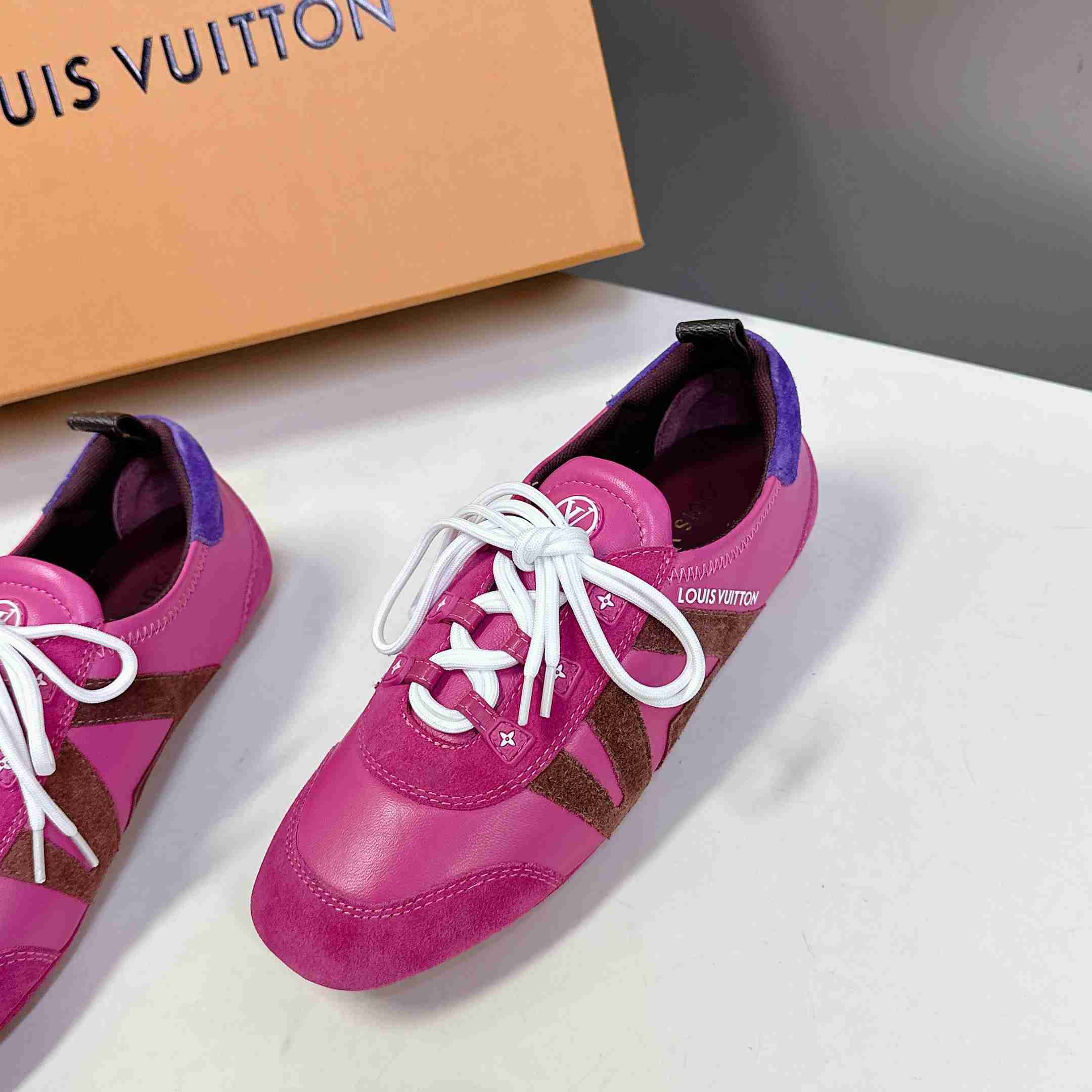 Louis Vuitton LV Sneakerina   1AHNEI - EUR FASHION