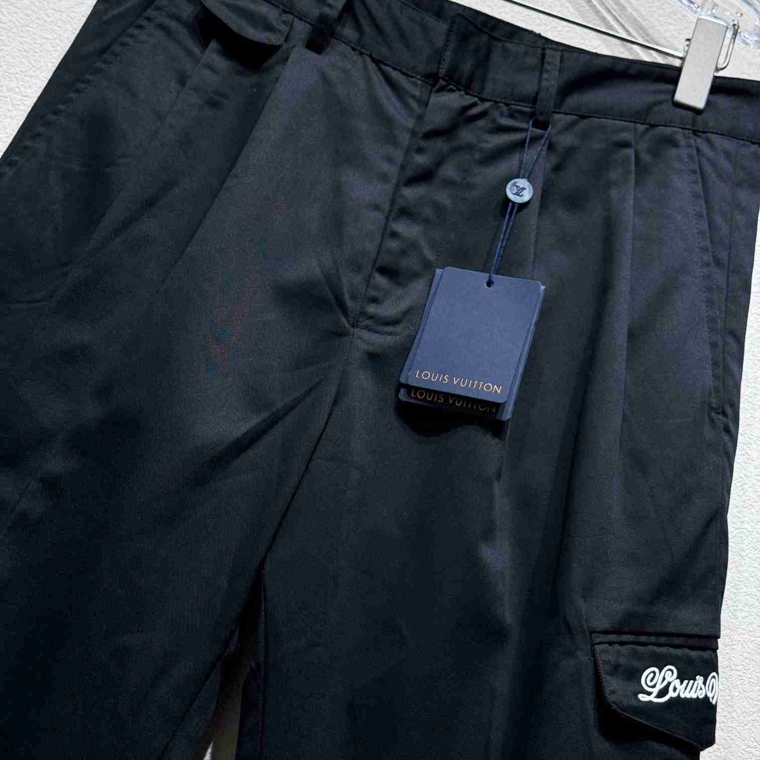 Louis Vuitton Signature Chino Pants - EUR FASHION