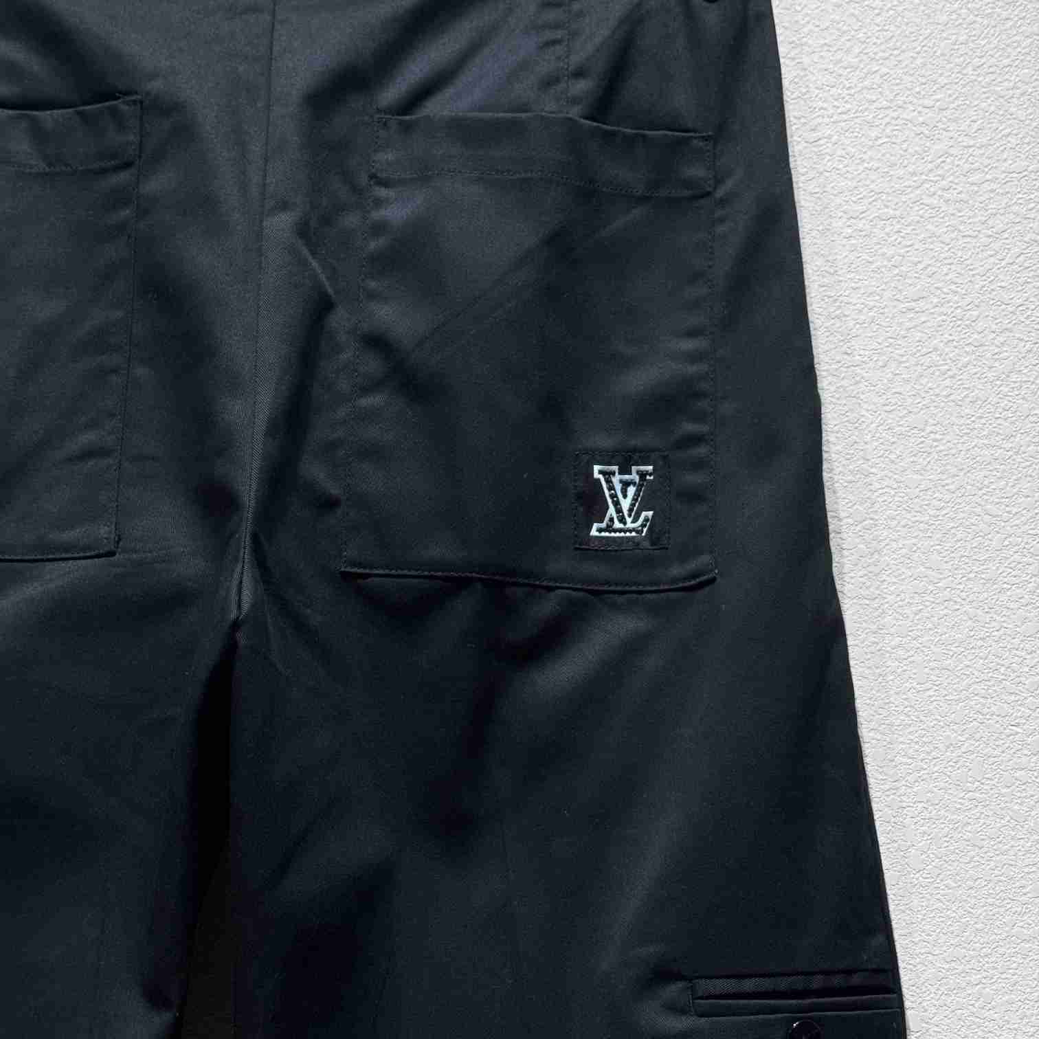 Louis Vuitton Signature Chino Pants - EUR FASHION