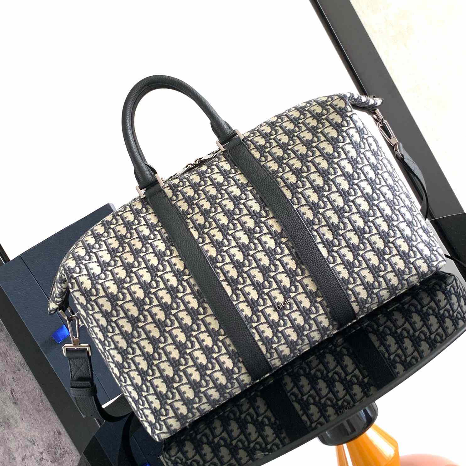  - EUR FASHION