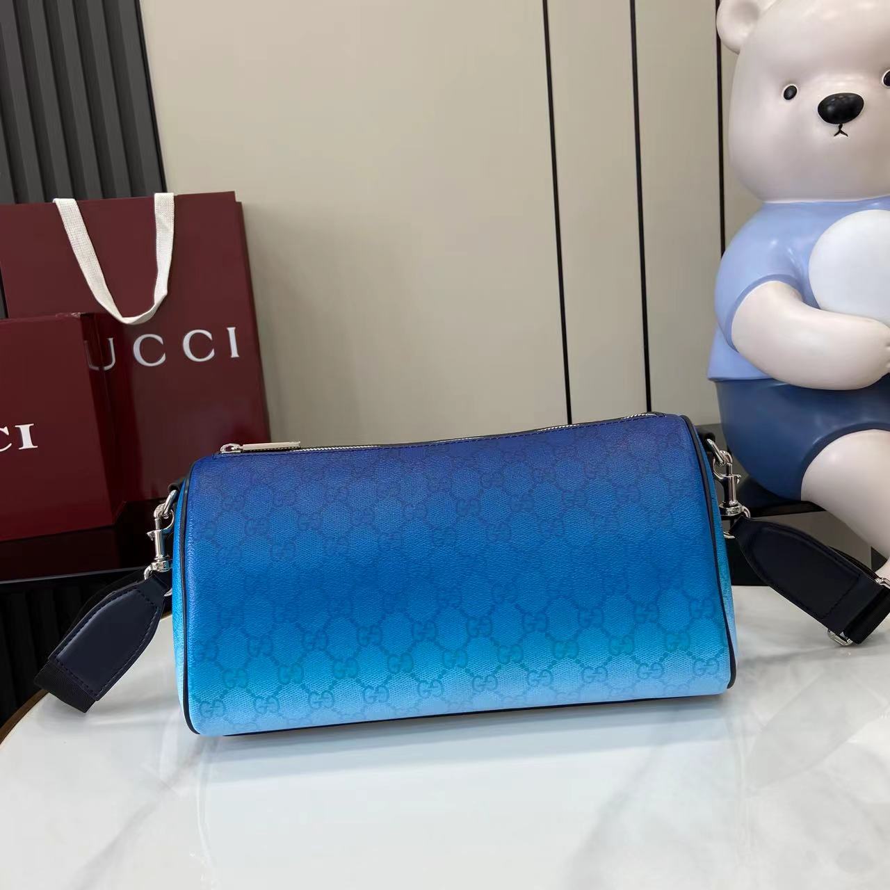 Gucci Chroma Small Cylinder Bag - EUR FASHION