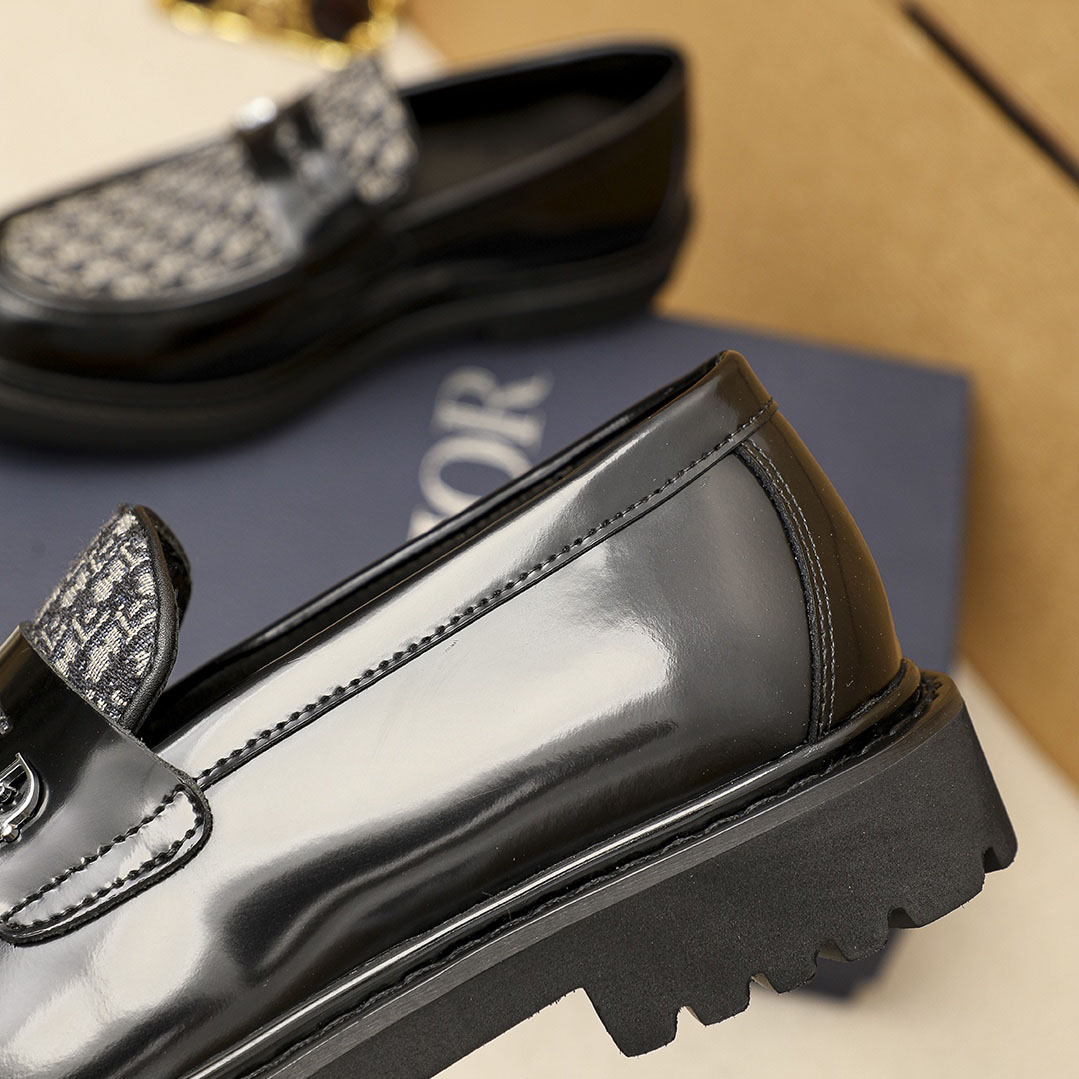Dior Explorer Loafer - EUR FASHION