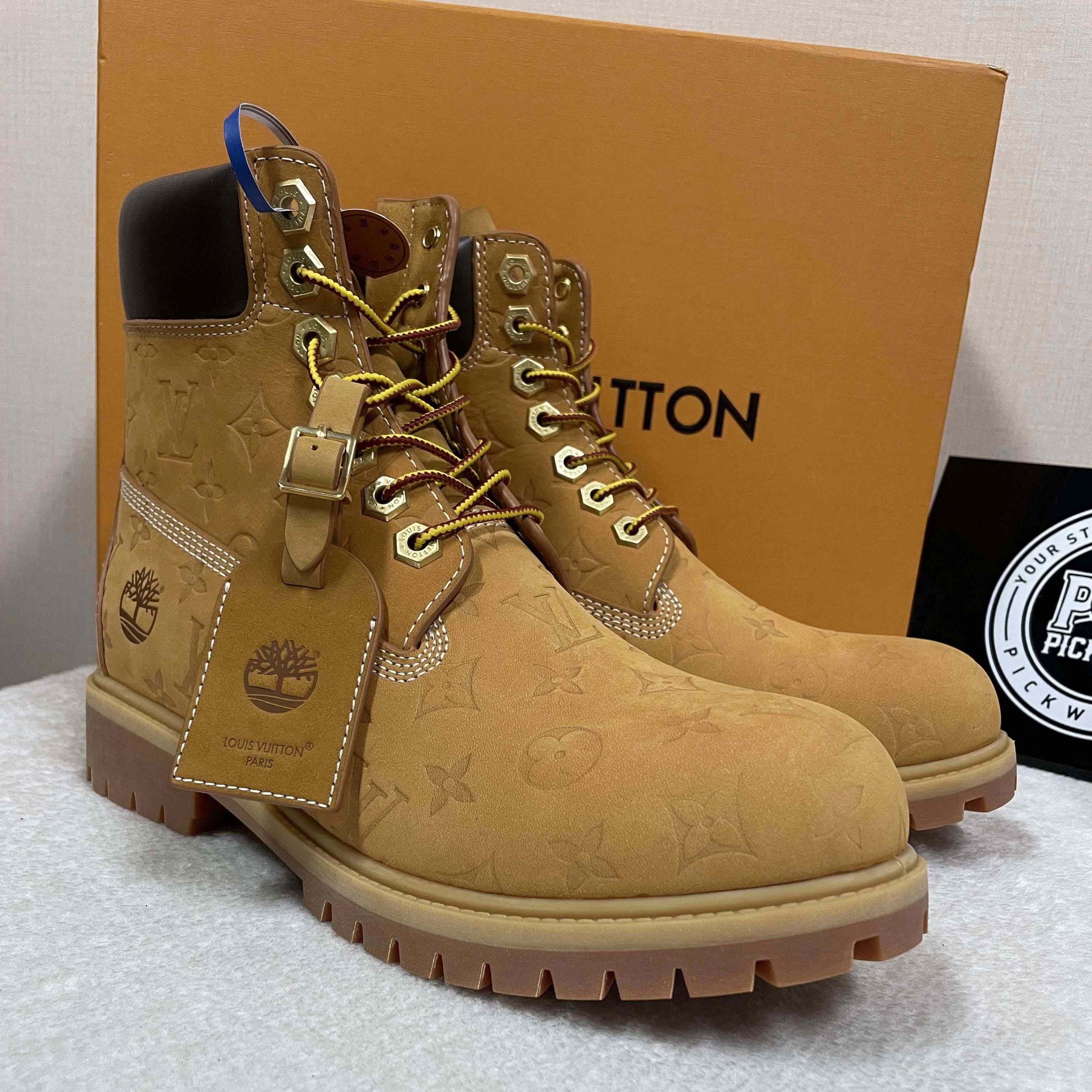  - EUR FASHION