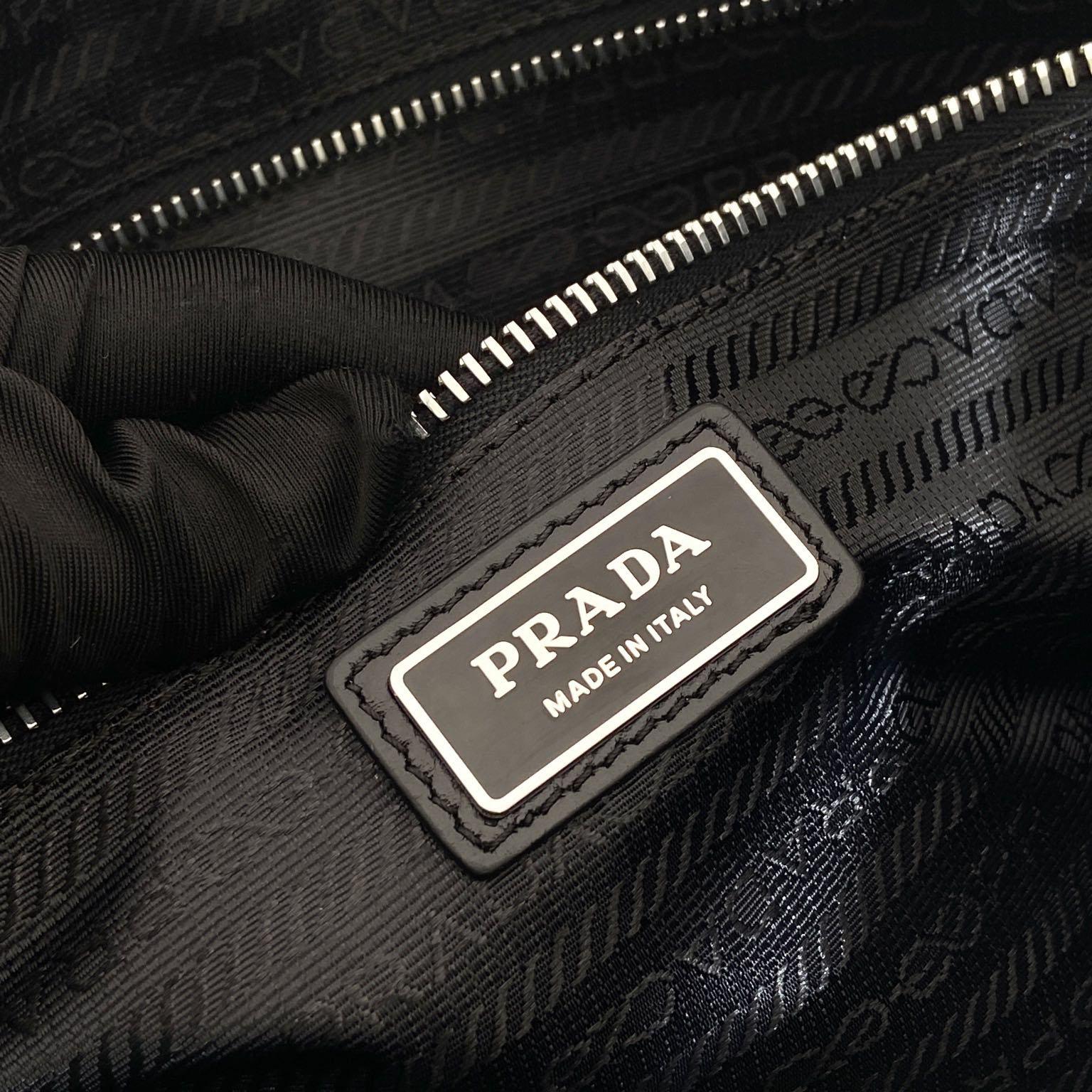 Prada Leather Tote Bag - EUR FASHION