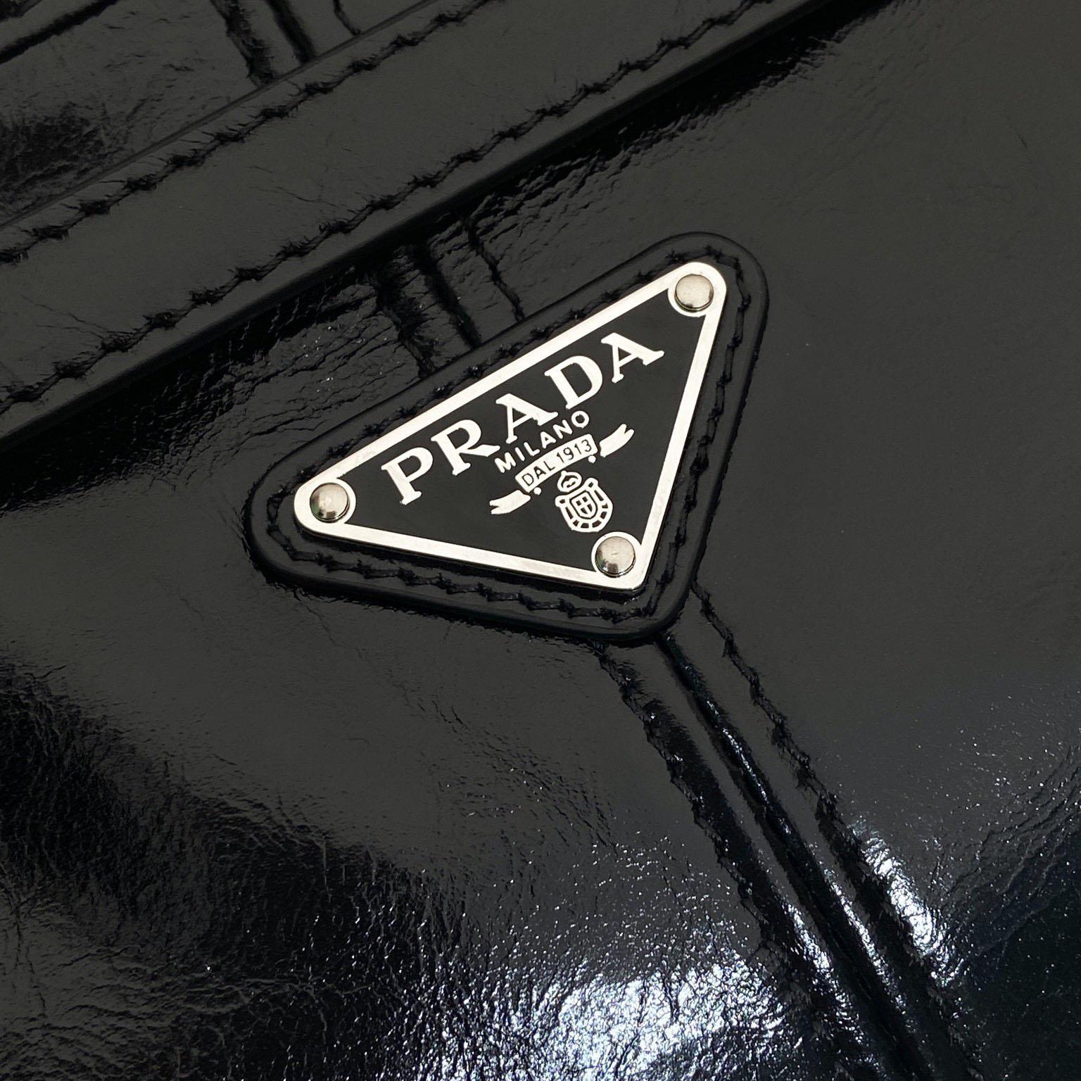 Prada Leather Tote Bag - EUR FASHION