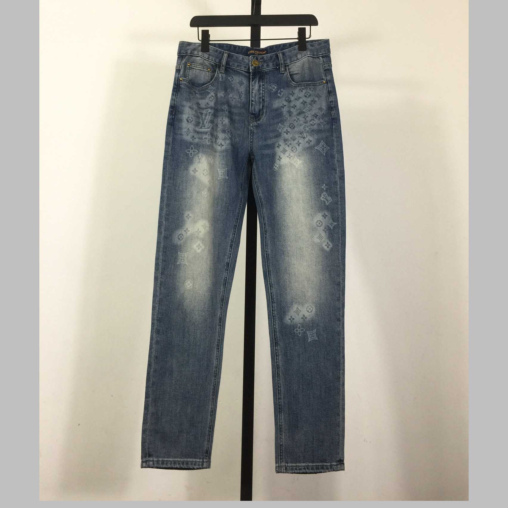  - EUR FASHION