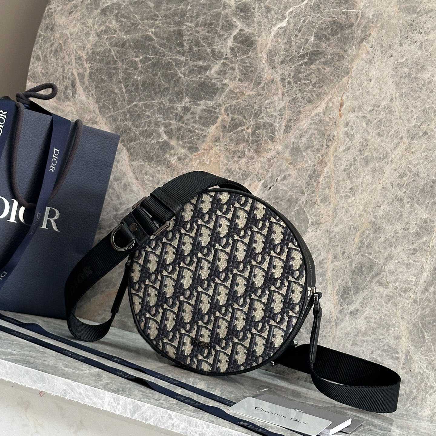  - EUR FASHION