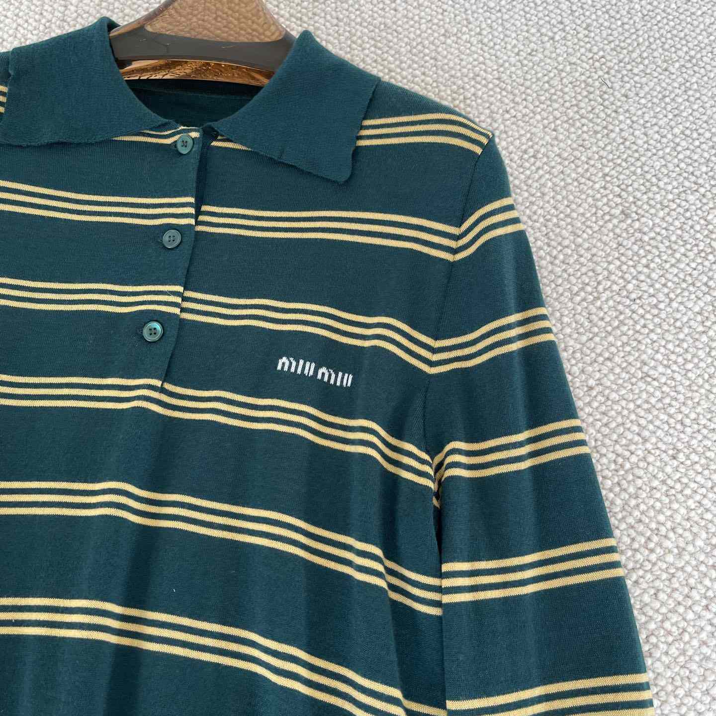 Miu Miu Women's Green and White Striped Sweater - EUR FASHION