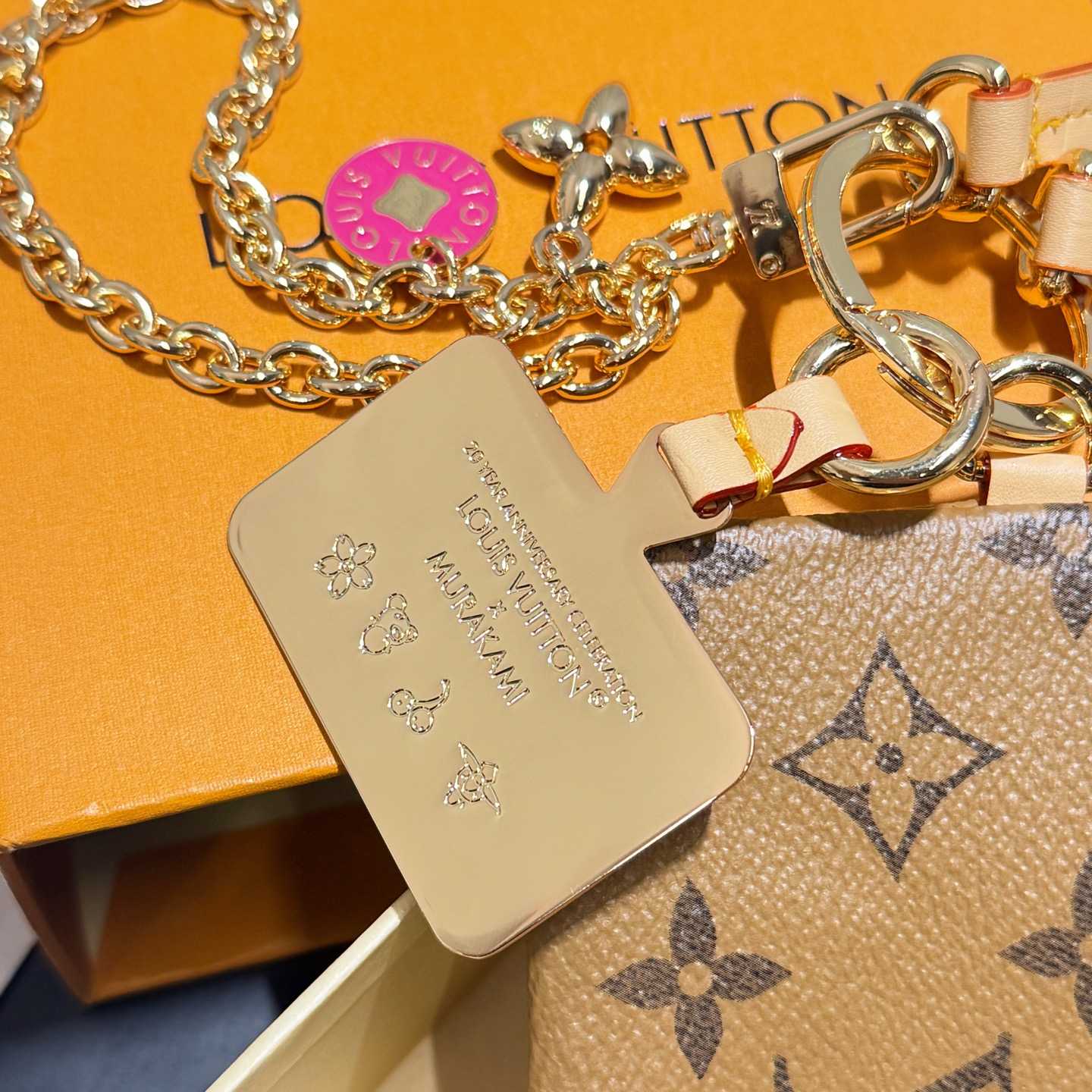 Louis Vuitton Monogram Phone Holder   - EUR FASHION