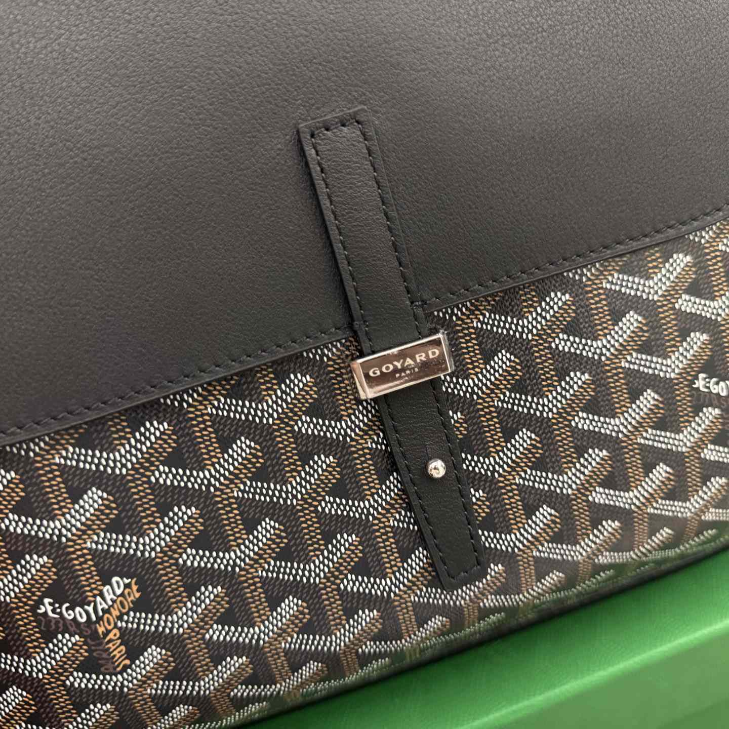 Goyard Coursier Messenger Bag - EUR FASHION