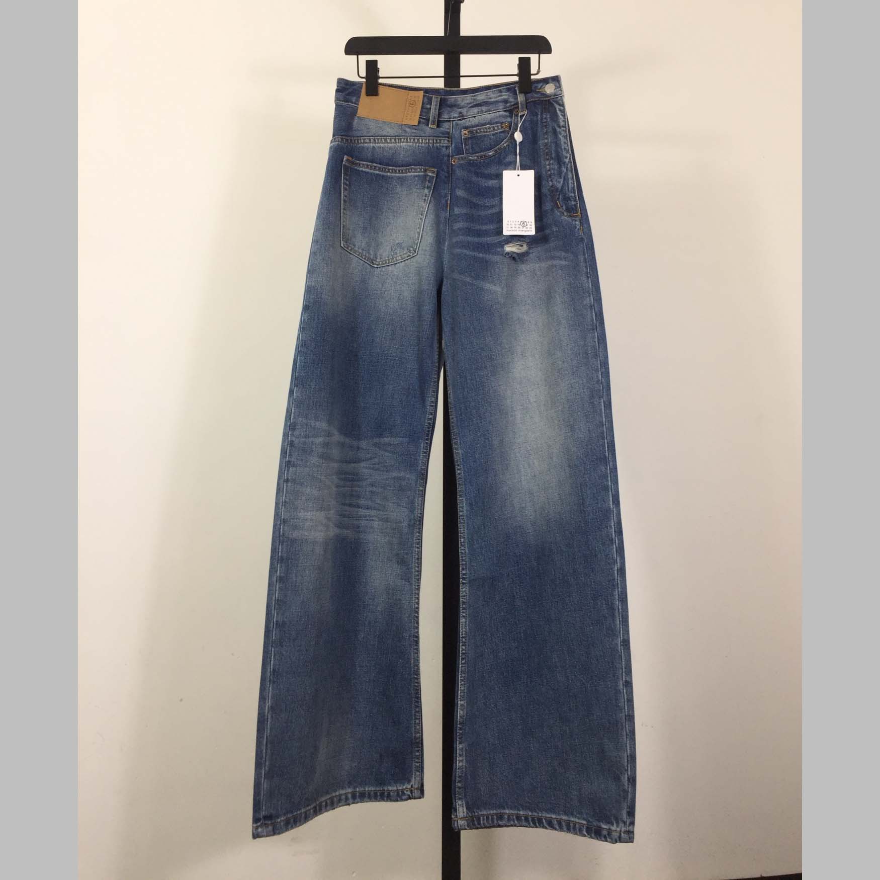  - EUR FASHION